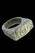 Fractured Runestone unique item for Diablo IV - Sanctuary Relic